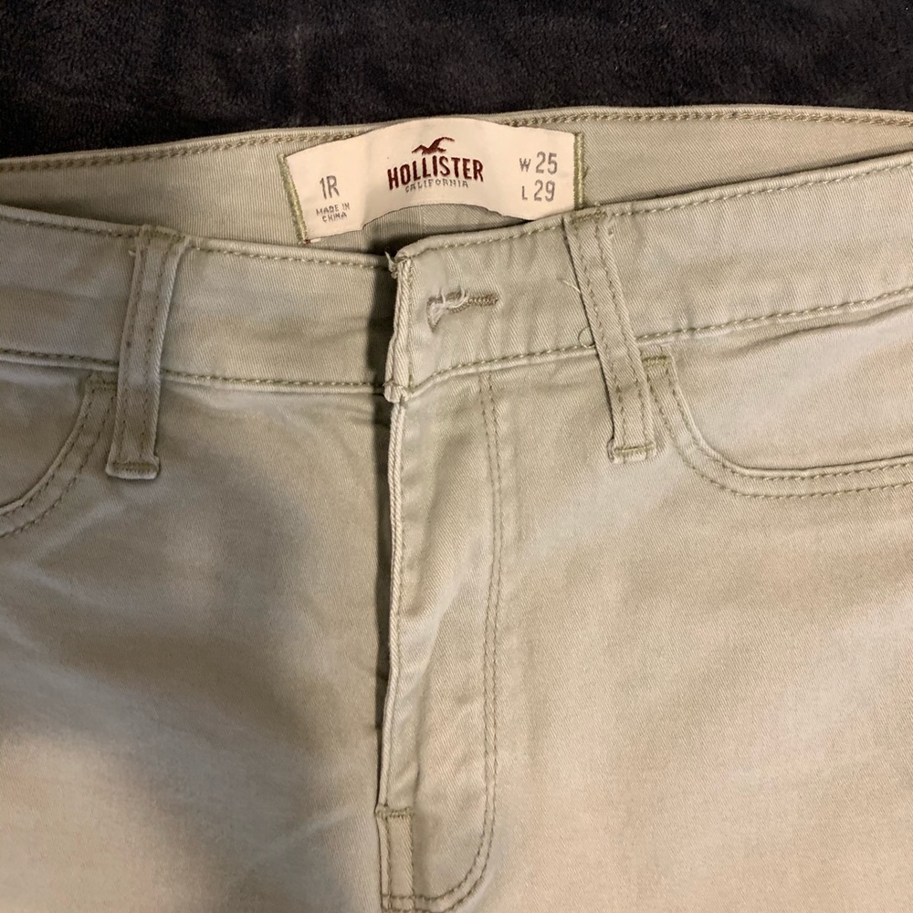 Hollister jeans